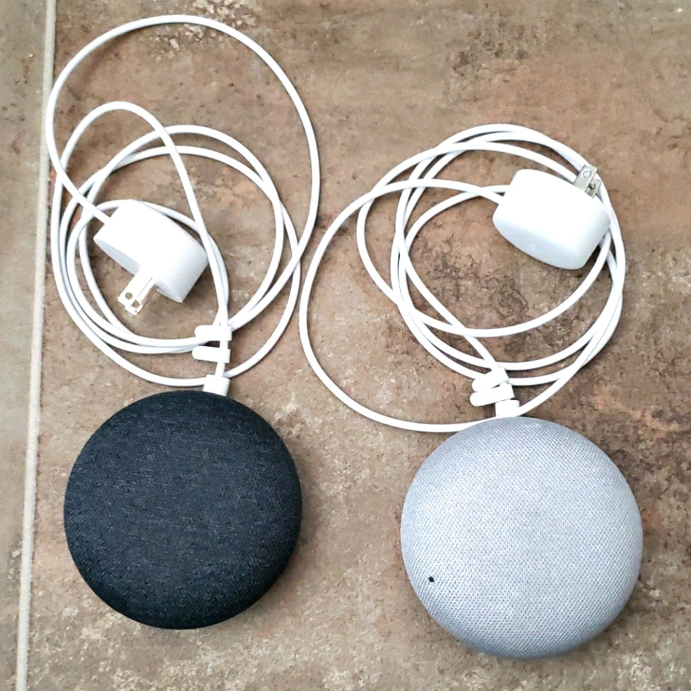 Google Home Mini - set of 2, grey + charcoal